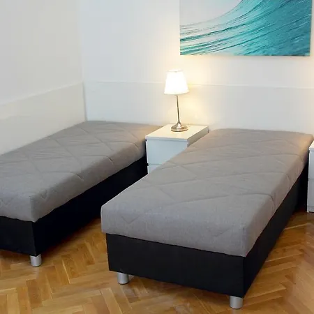 Apartment Centre Cosy *
